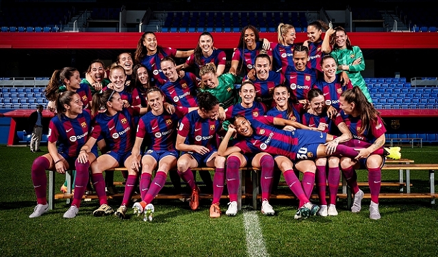 سيدات برشلونة الإسباني يتوجن بلقب دوري أبطال أوروبا