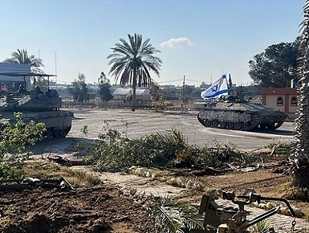 مقتل جندي مصري بتبادل إطلاق نار مع الجيش الإسرائيلي قرب معبر رفح