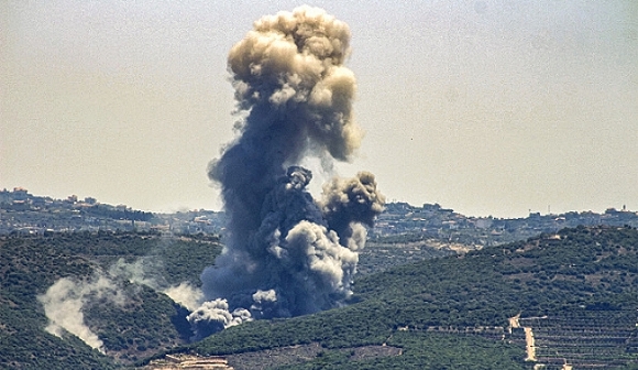 إصابة جنديين إسرائيليين بمضاد للدروع والاحتلال يقصف جنوبي لبنان