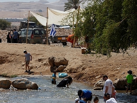 حصار مائي.. هكذا يعمل الاحتلال على تعطيش الفلسطينيين
