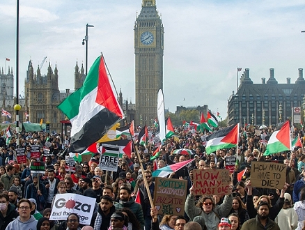 انخفاض حاد بتراخيص صادرات الأسلحة البريطانية لإسرائيل خلال الحرب على غزة