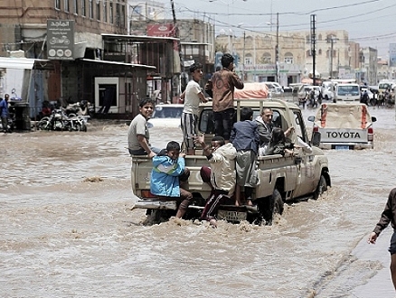 اليمن: مصرع 5 أشخاص جراء صواعق رعدية