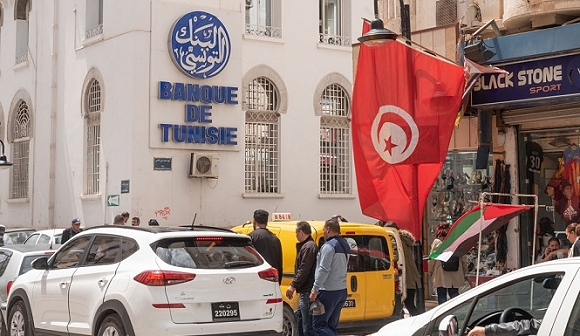 تحويلات التونسيّين من الخارج: كيف يمكن أن تؤثّر في الاقتصاد التونسيّ؟