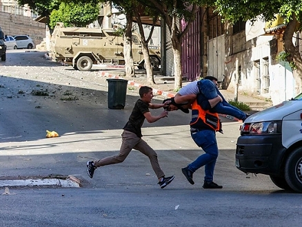الاحتلال يقتحم نابلس: إصابة 7 فلسطينيين بالرصاص