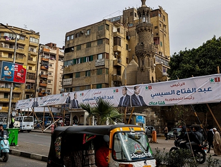 مصر: اعتقال فنّيّ لاتهامه بعرض عبارات مسيئة للسيسي على شاشة إعلانات