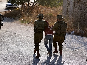 الاحتلال يعتقل 40 فلسطينيا من الضفة الجمعة والسبت