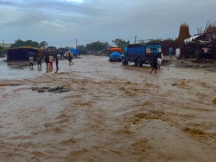 السودان: ارتفاع الوفيات جراء السيول إلى 65 شخصا