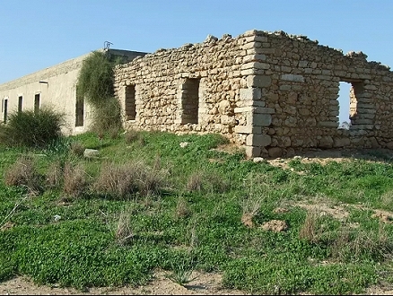 جولس عسقلان: من سيرة ديار النبيّ خير