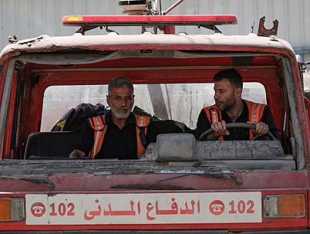 الدفاع المدني: توقف مركباتنا في مدينة غزة جراء نفاد الوقود