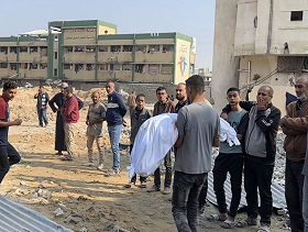  الدفاع المدني بغزة: الاحتلال يقتل الفلسطينيين ويترك جثامينهم للكلاب