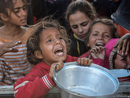 الأغذية العالمي: توقفت الحياة لأكثر من مليوني فلسطيني