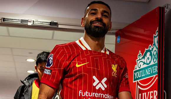 محمد صلاح عن مفاوضات تمديد عقده مع ليفربول: "لا نزال بعيدين"