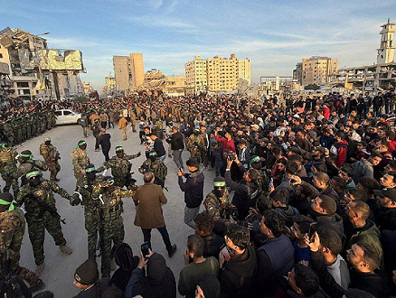 وقف إطلاق النار في قطاع غزة: إسرائيل تتسلم الأسيرات الثلاث