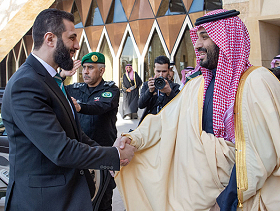 أحمد الشرع يبحث مع بن سلمان في السعودية خططا مستقبلية تهدف لحفظ استقرار المنطقة والعلاقات الثنائية